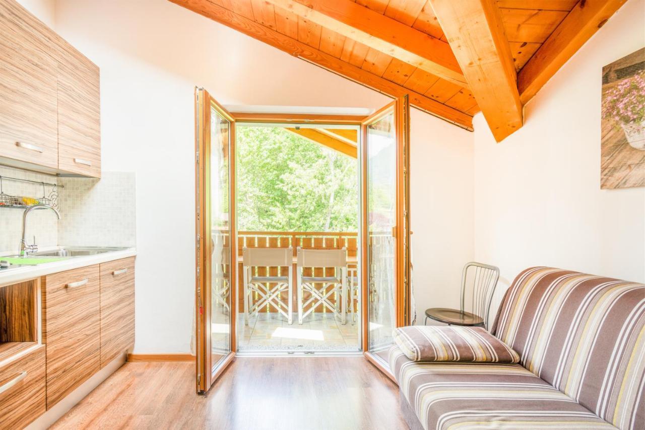Residence Toli Pieve Di Ledro Exterior photo